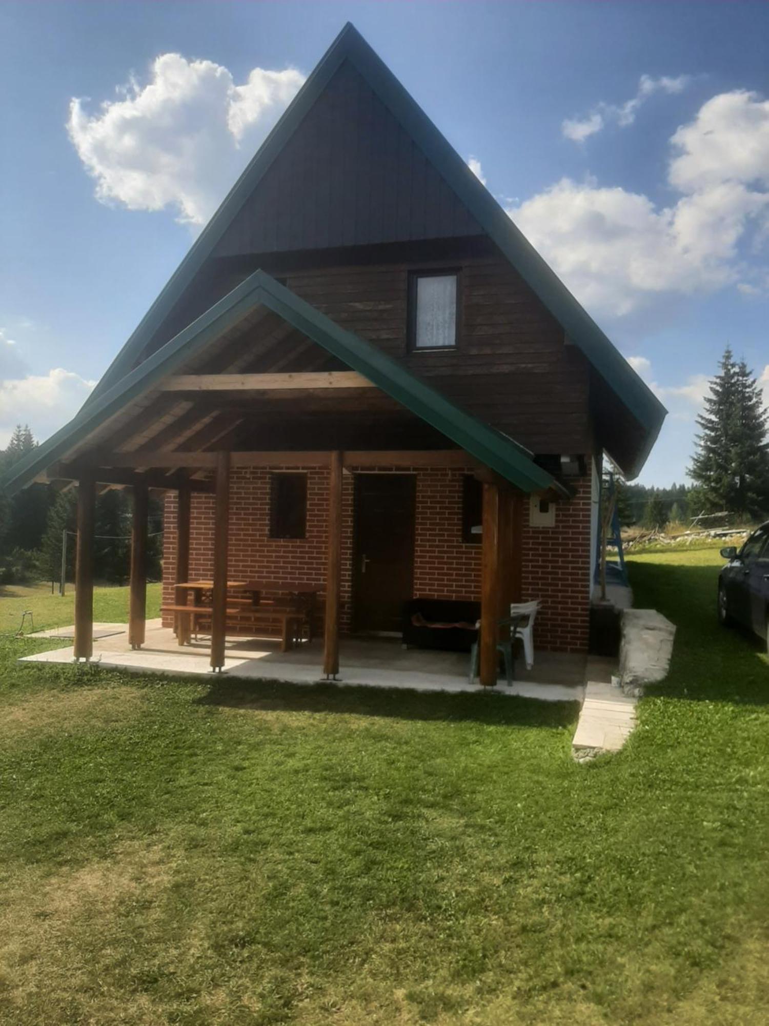 House In Forest 자블야크 외부 사진