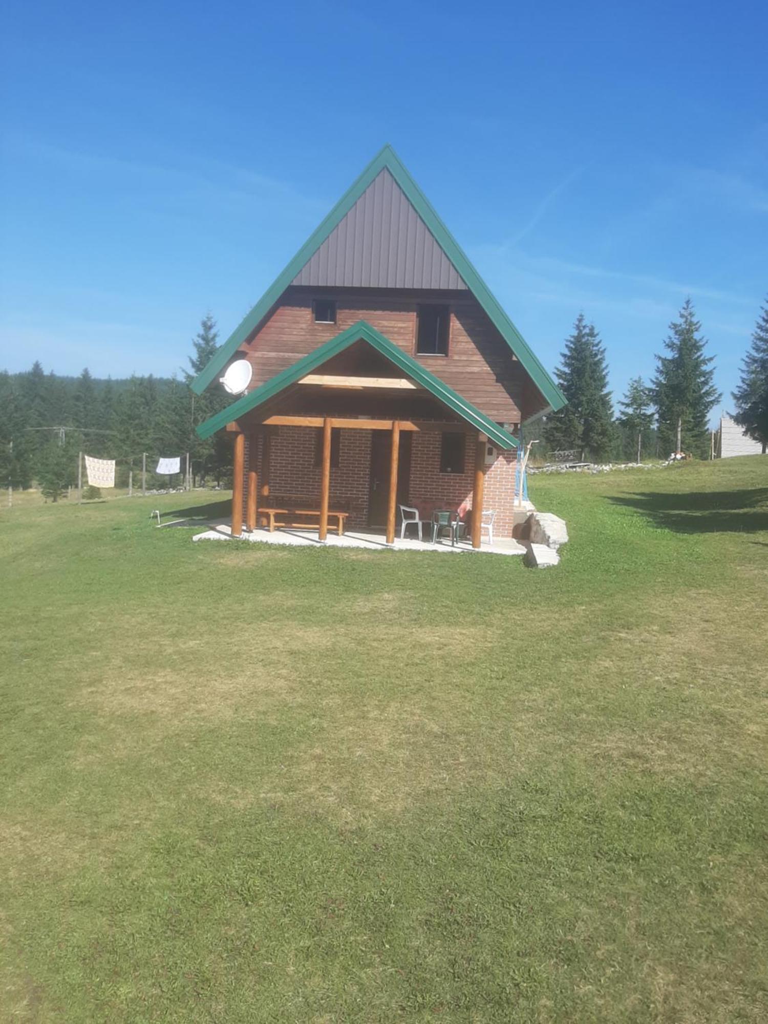 House In Forest 자블야크 외부 사진